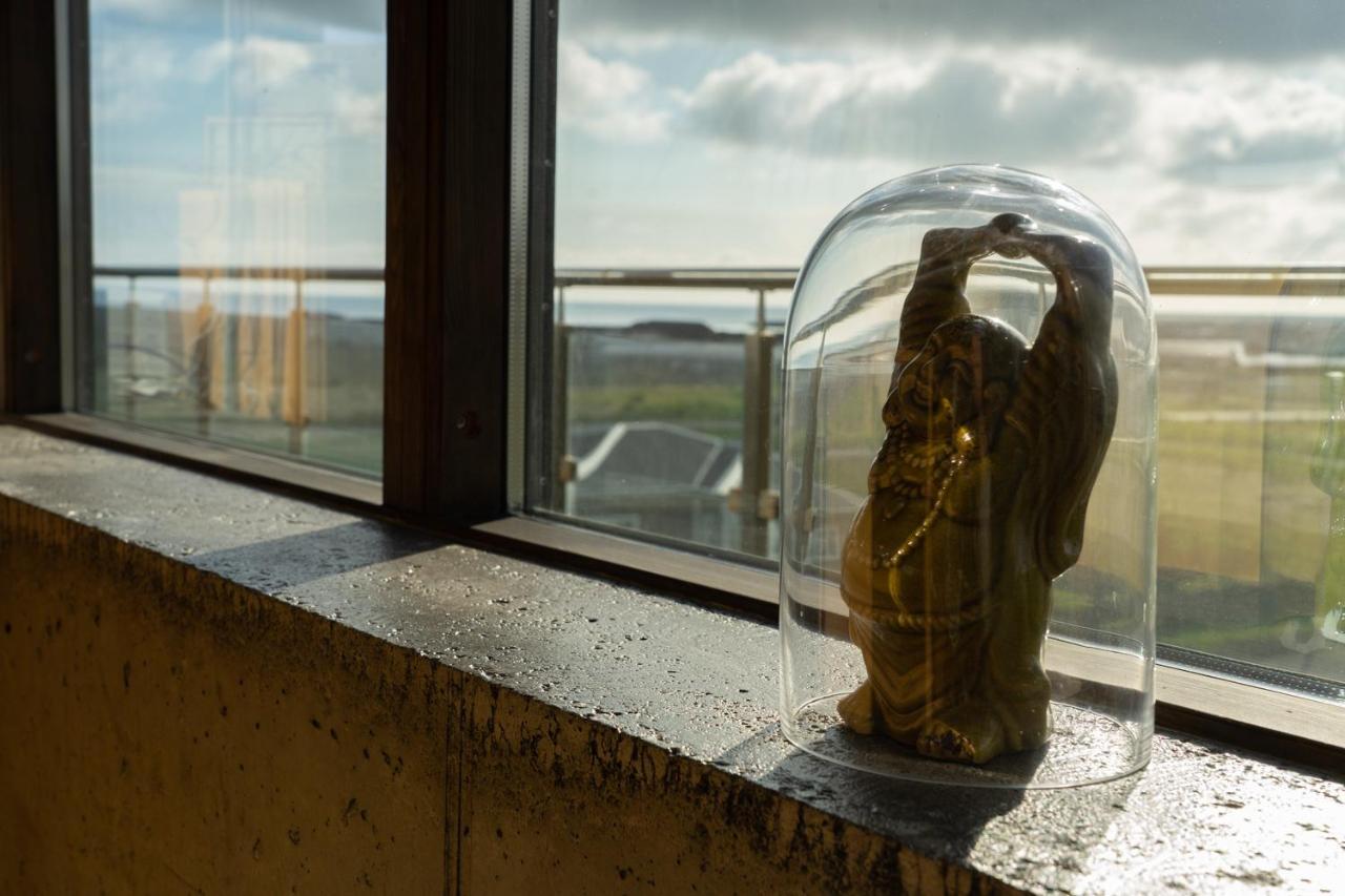 Converted Water Tower Grindavík Екстериор снимка