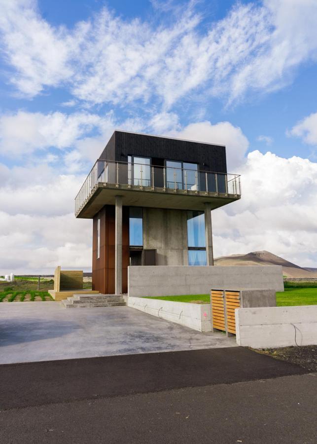 Converted Water Tower Grindavík Екстериор снимка